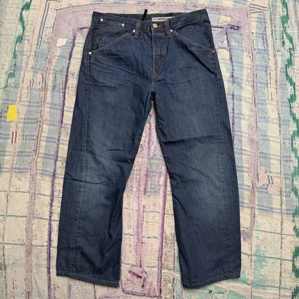 Vintage Levis Engineered Jeans Mens Blue Dark Wash Twisted Hemmed Fits 35x28